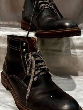 Johnston & Murphy Amherst Boots